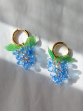 Load image into Gallery viewer, Blue Grape hoop earrings. Handmade with glas beads and gold plated stainless steel.